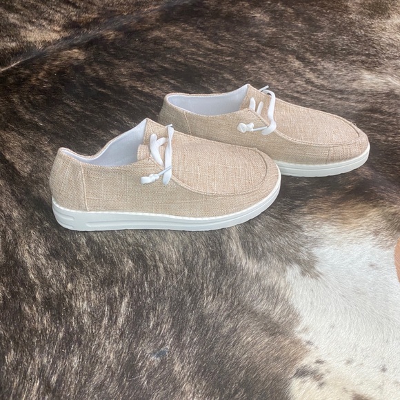 Canvas/Burlap Tan Lace Up Flat Sneakers - Similar to Hey Dude - Picture 5 of 5